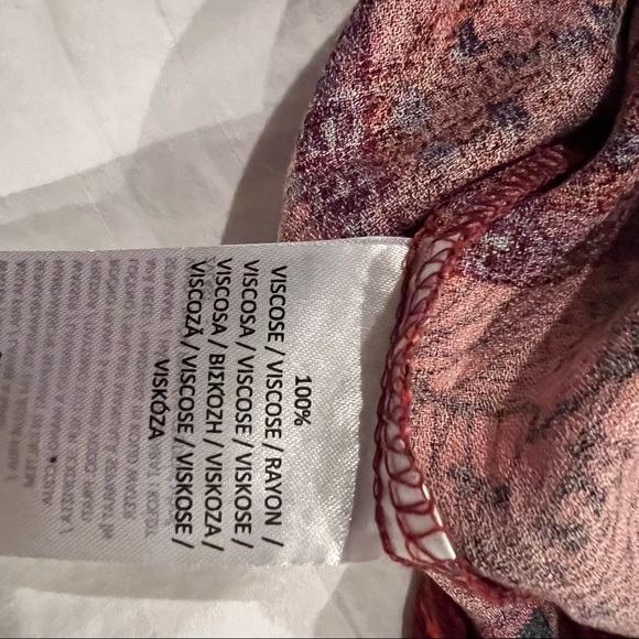 CoLine blouse size Med - Picture 9 of 9